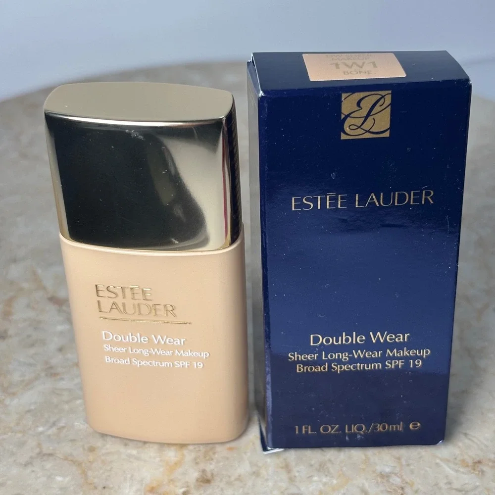 Estee Lauder‎ Double Wear Sheer Makeup 1W1 Bone 1oz SPF 19 Matte Foundation